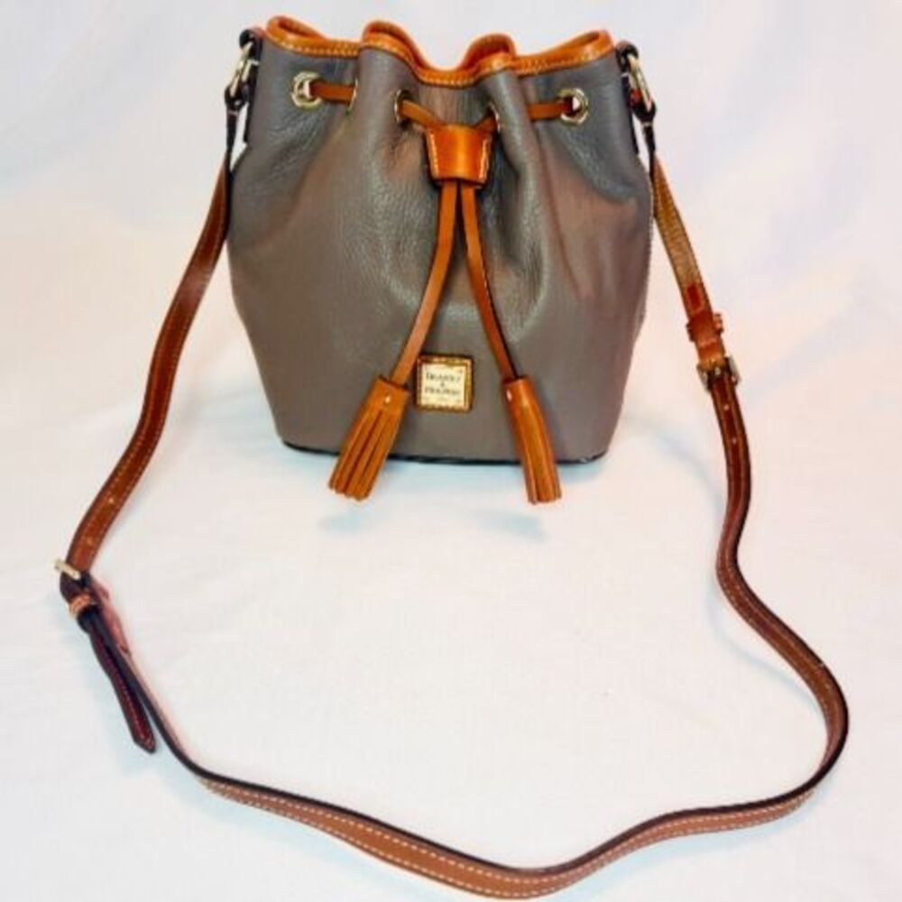Dooney & Bourke Pebble Grain Kendall Crossbody bag